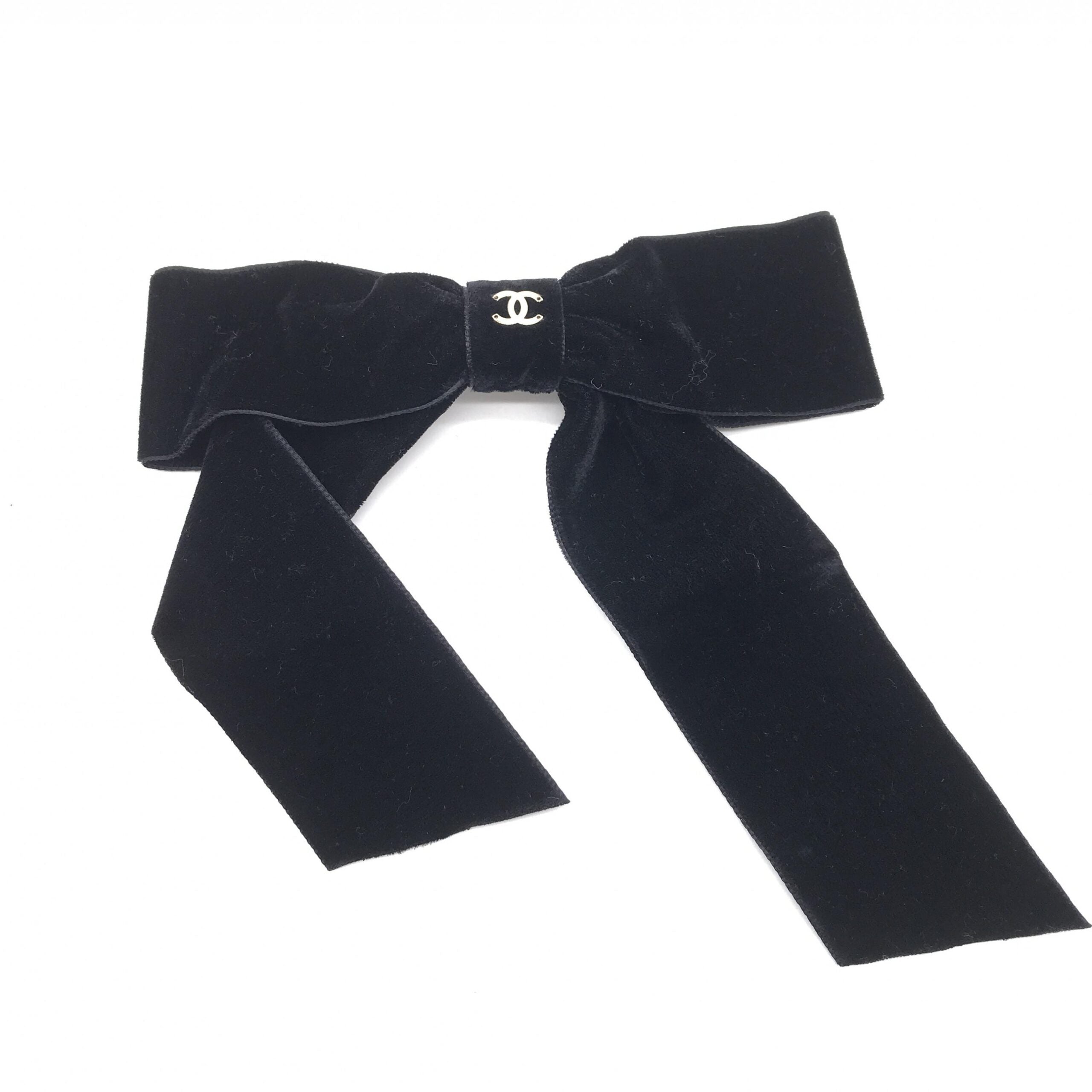 Chanel Black Velvet Bow Hair Accessory Chanel