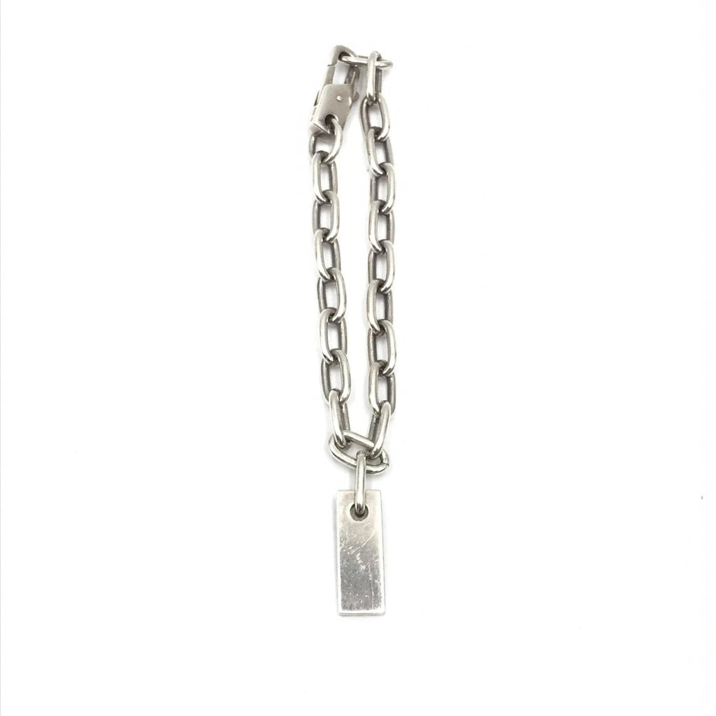 Gucci Sterling Silver Logo Plate Chain Bracelet Gucci