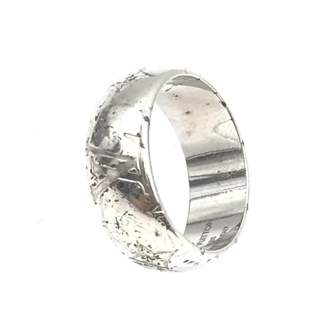 Louis Vuitton Silver-Tone Monogram Band Ring Louis Vuitton