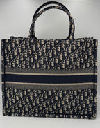 Dior DIOR TOTE BOOK Grande Tote Dior