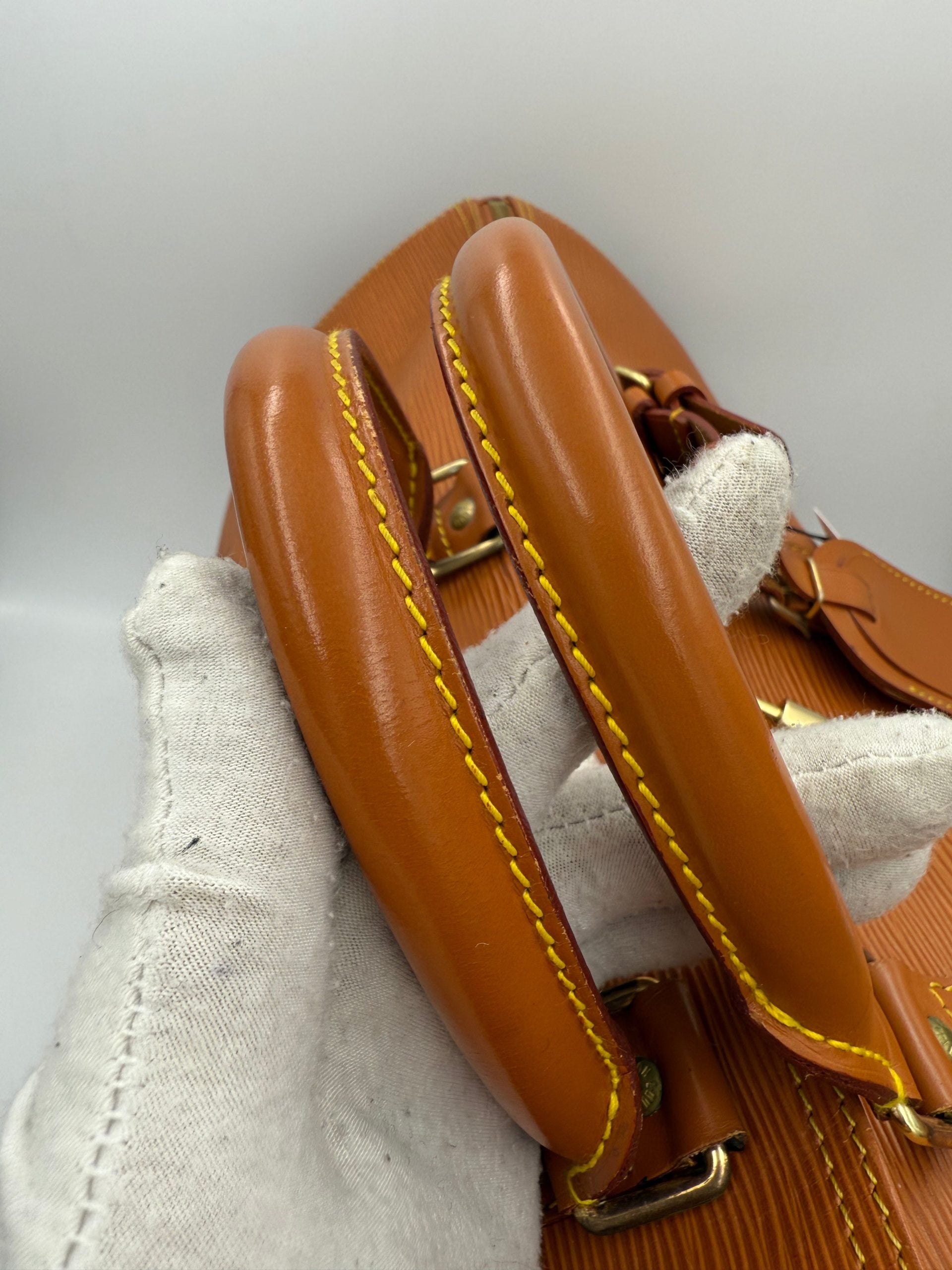 Louis Vuitton LOUIS VUITTON KEEPALL 50 in Brown EPI Leather Handbag Louis Vuitton