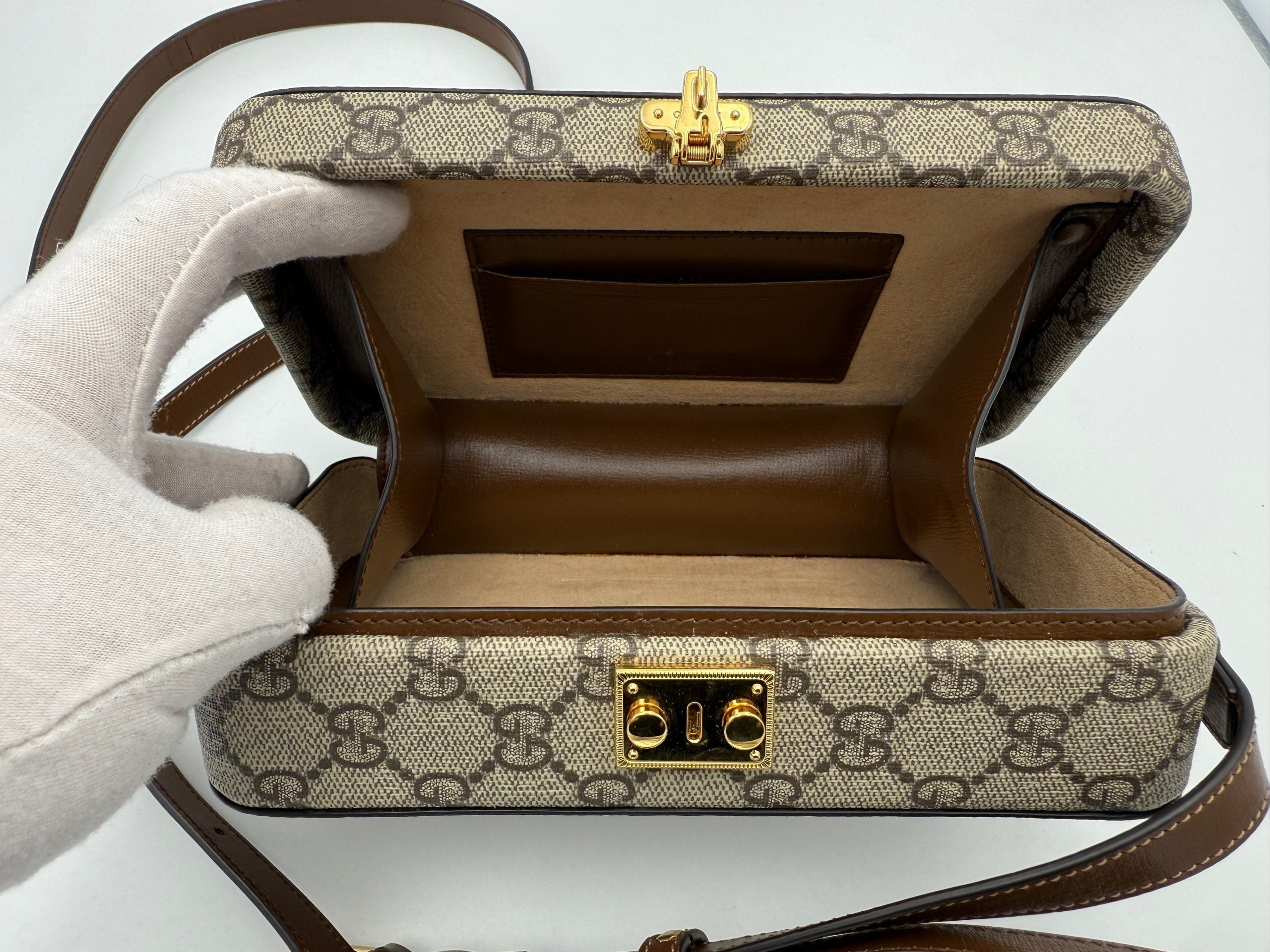 Gucci GUCCI TRUNK GG Supreme Trunk Gucci