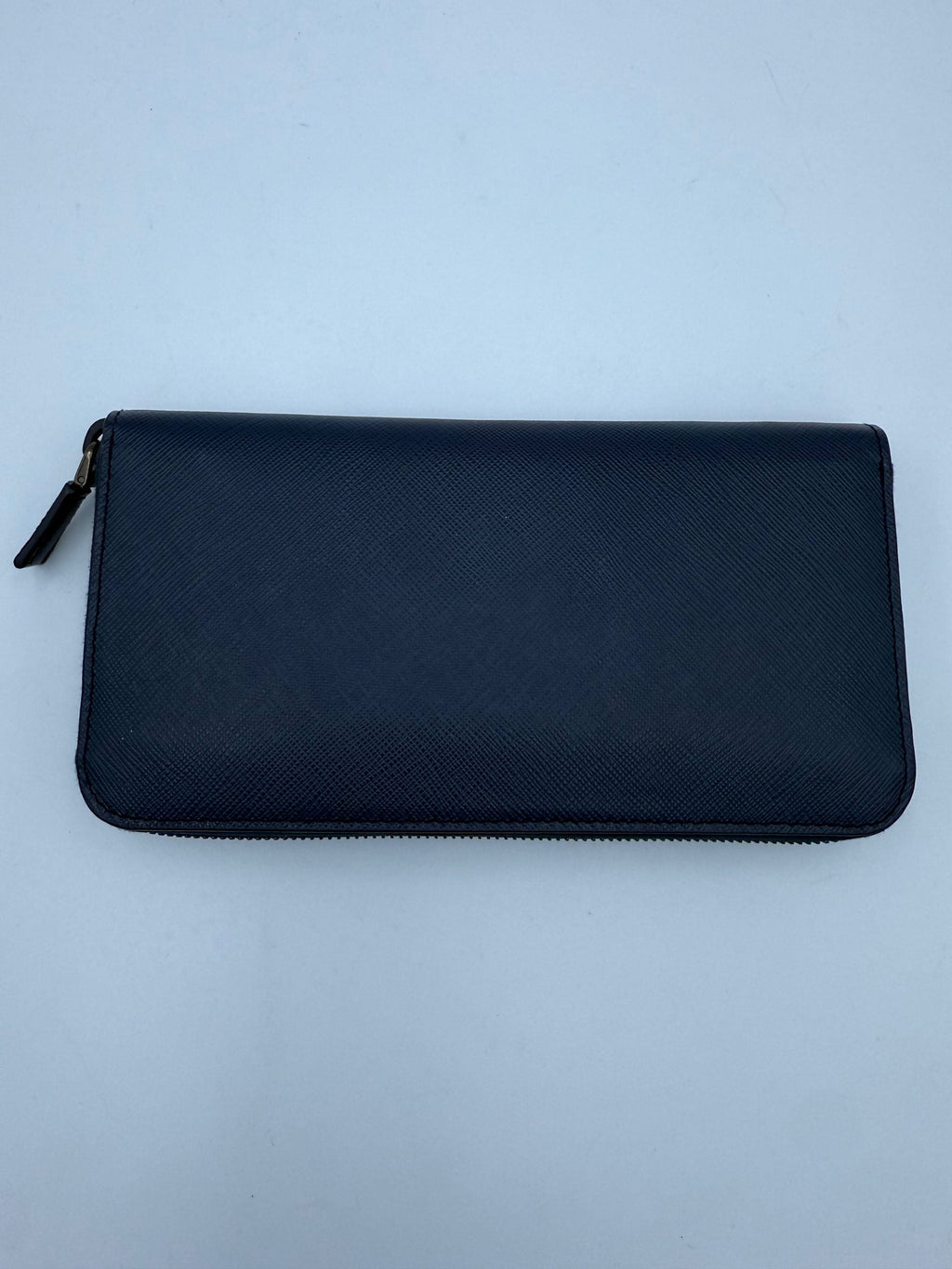 Prada PRADA Zip in Blue Saffiano Wallet Prada