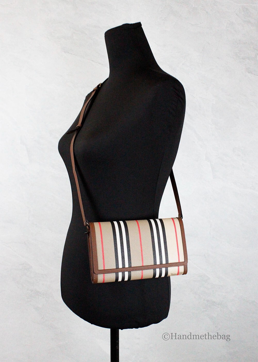 Burberry Hannah Icon Stripe Archive Tan E-Canvas Leather Wallet Crossbody Bag Burberry