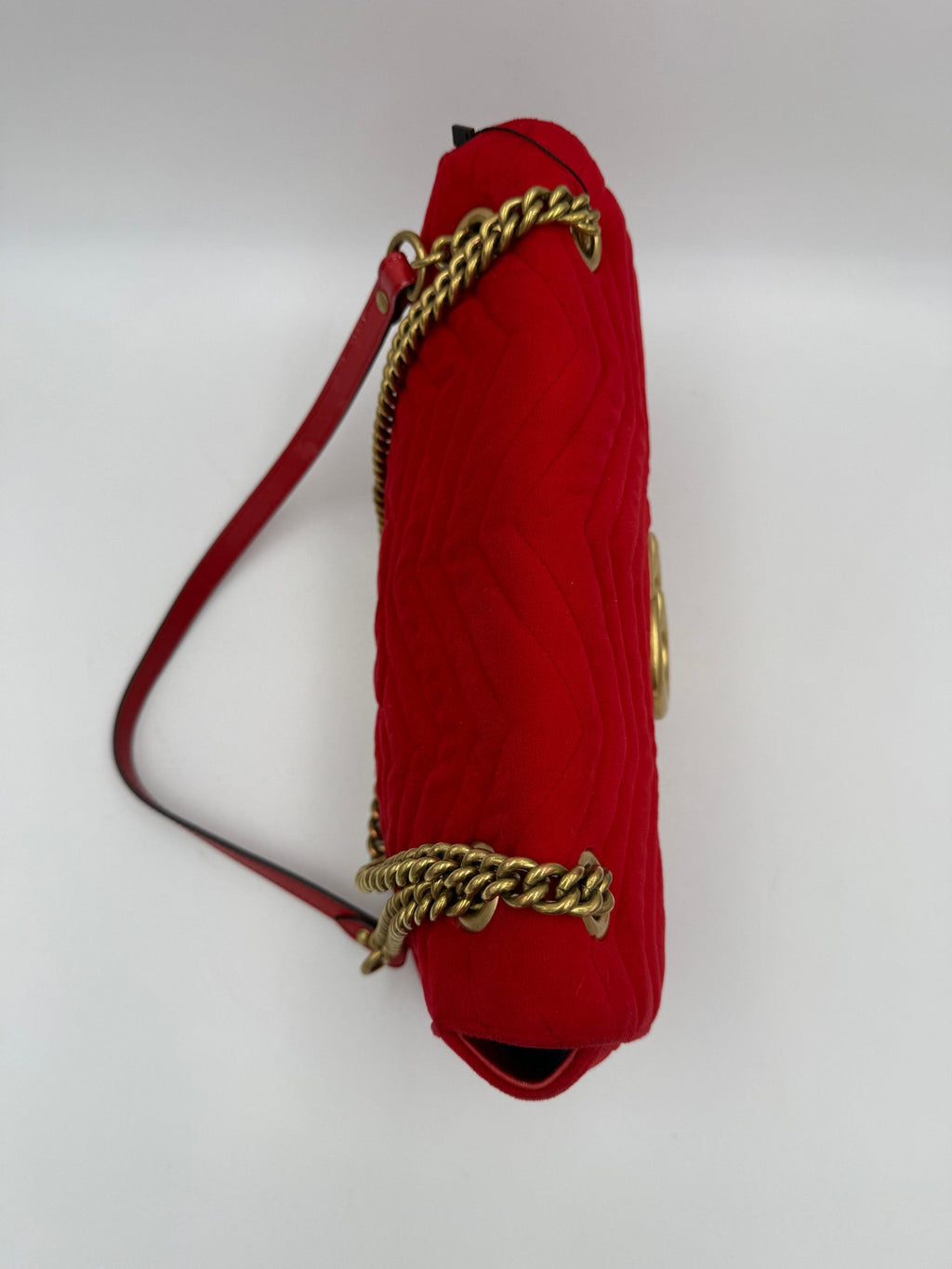 Gucci GUCCI MARMONT Red Velvet Handbag Gucci