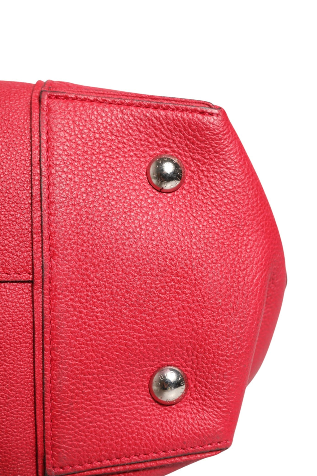 Louis Vuitton Griotte Taurillon Leather Soft Lockit MM Crossbody Bag Louis Vuitton