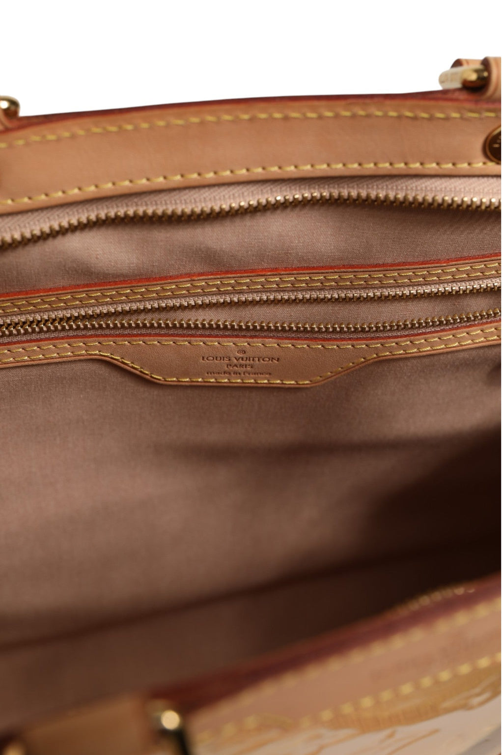 Louis Vuitton Monogram Vernis Brea MM Beige Poudre Louis Vuitton