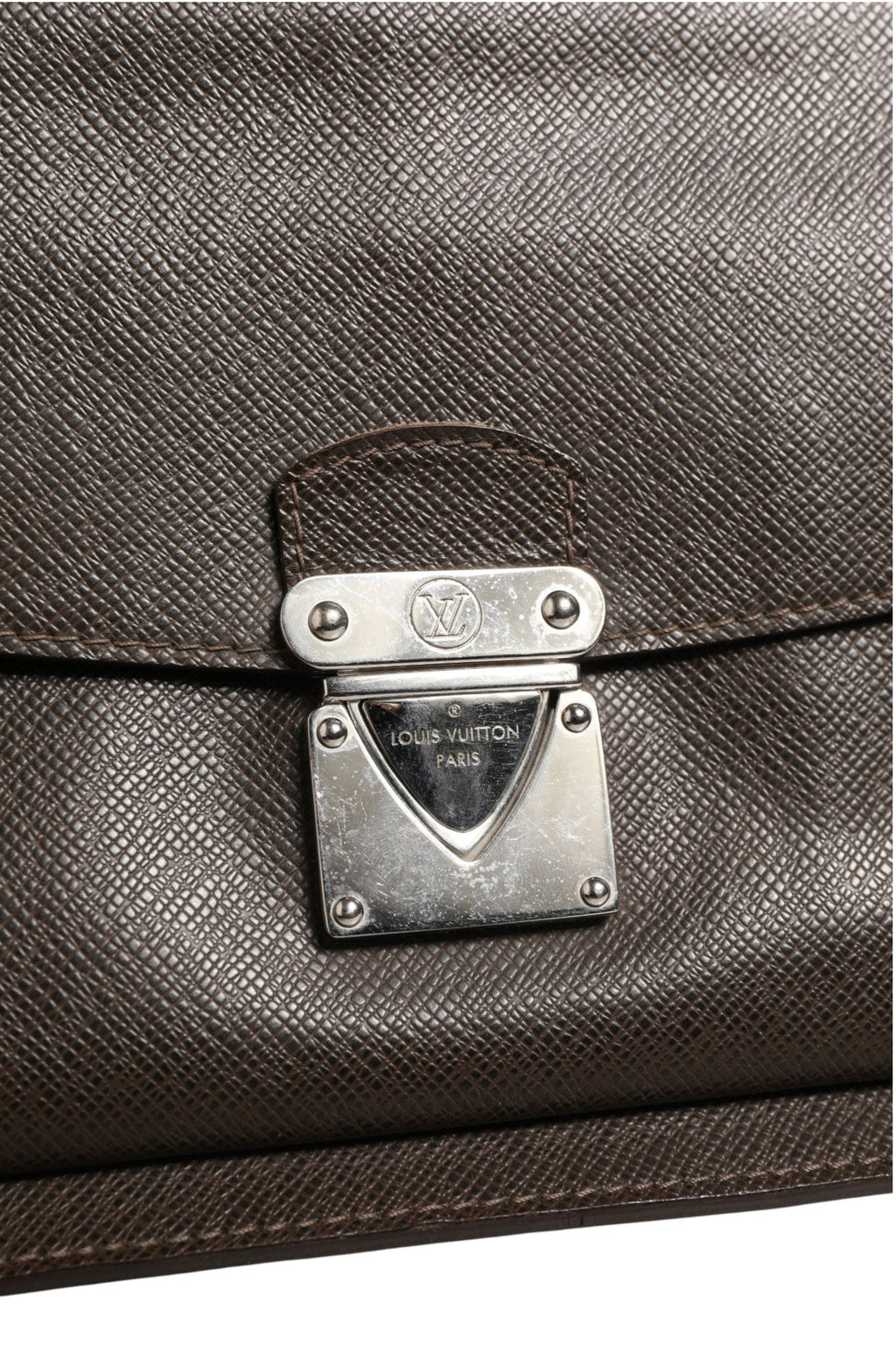 Louis Vuitton Belaia Clutch Taiga Leather Louis Vuitton