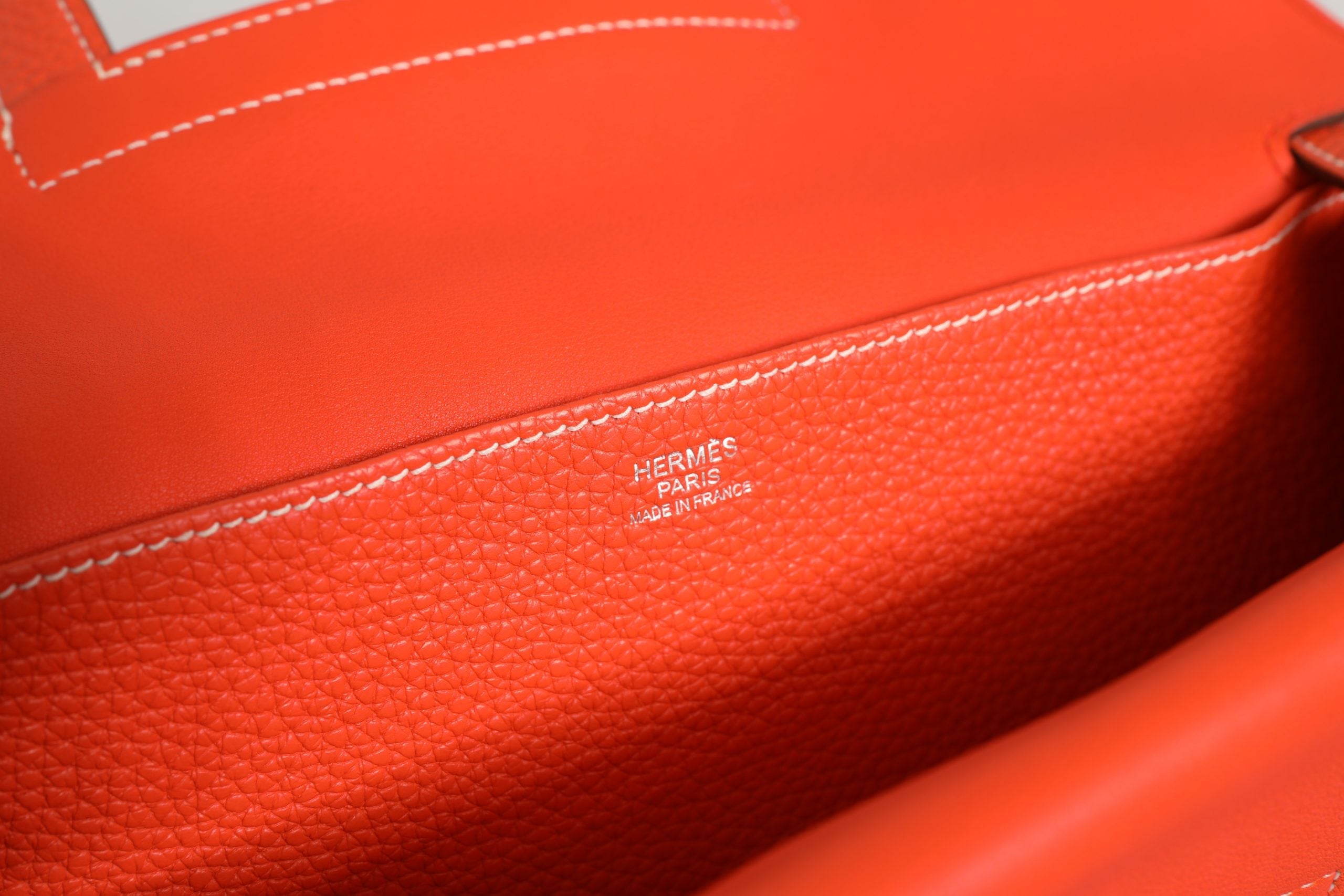 Hermès Rouge Casaque Clemence Halzan 31 Palladium Hardware Hermès
