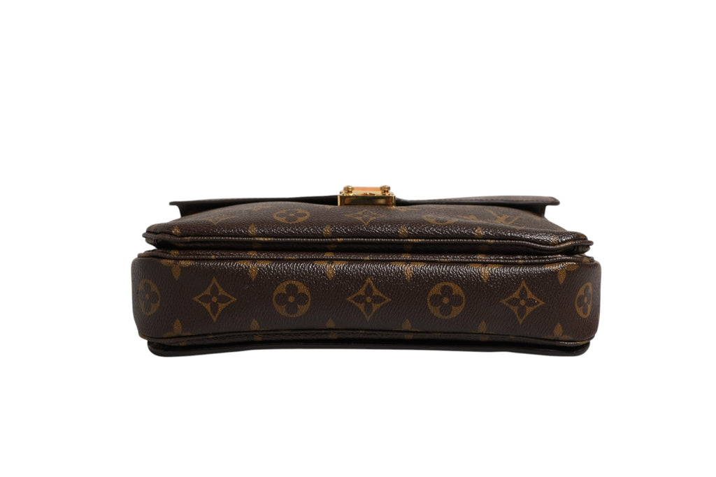 Louis Vuitton Pochette Métis Monogram Louis Vuitton