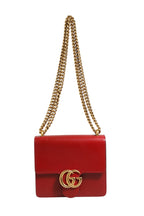 Gucci Marmont small shoulder bag in Rosso Ancora red leather Gucci