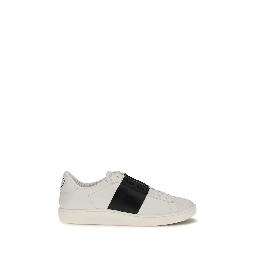 Valentino Garavani Black Calf Leather Bos Taurus Low Top Sneakers Valentino Garavani