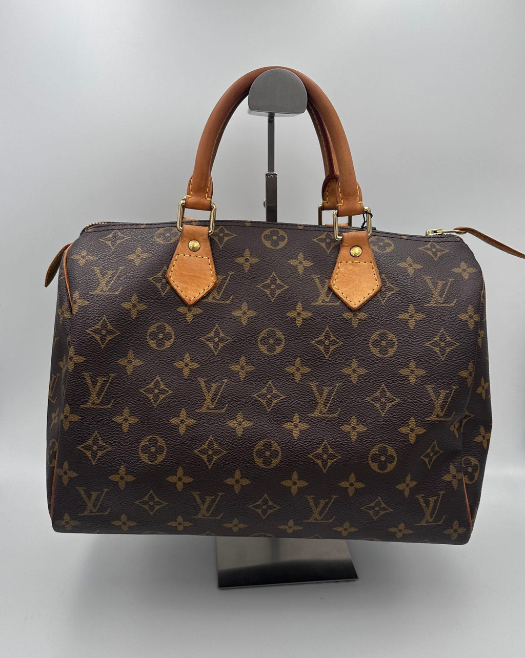 Louis Vuitton LOUIS VUITTON Speedy 30 Monogram Handbag Louis Vuitton