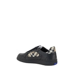 Burberry Black Calf Leather Bos Taurus Low Top Sneakers Burberry