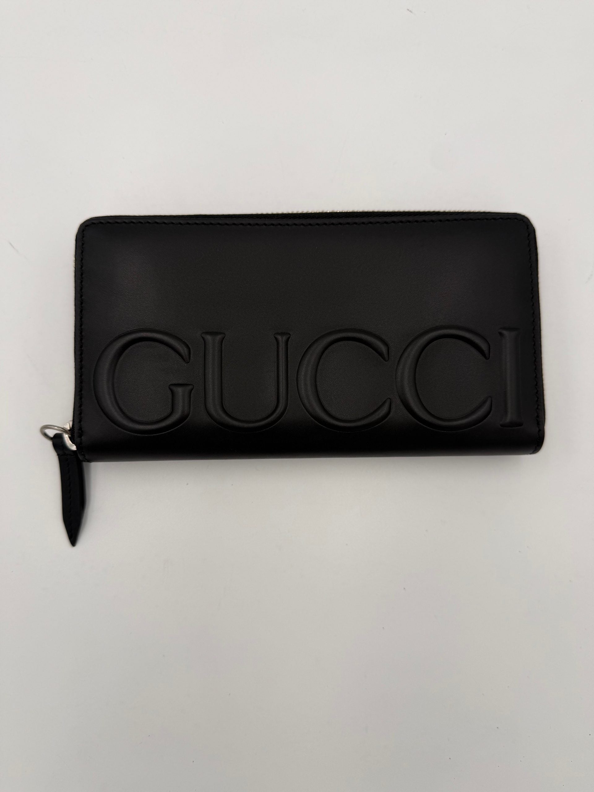Gucci GUCCI Zip Black Front Logo Embossed Wallet Gucci
