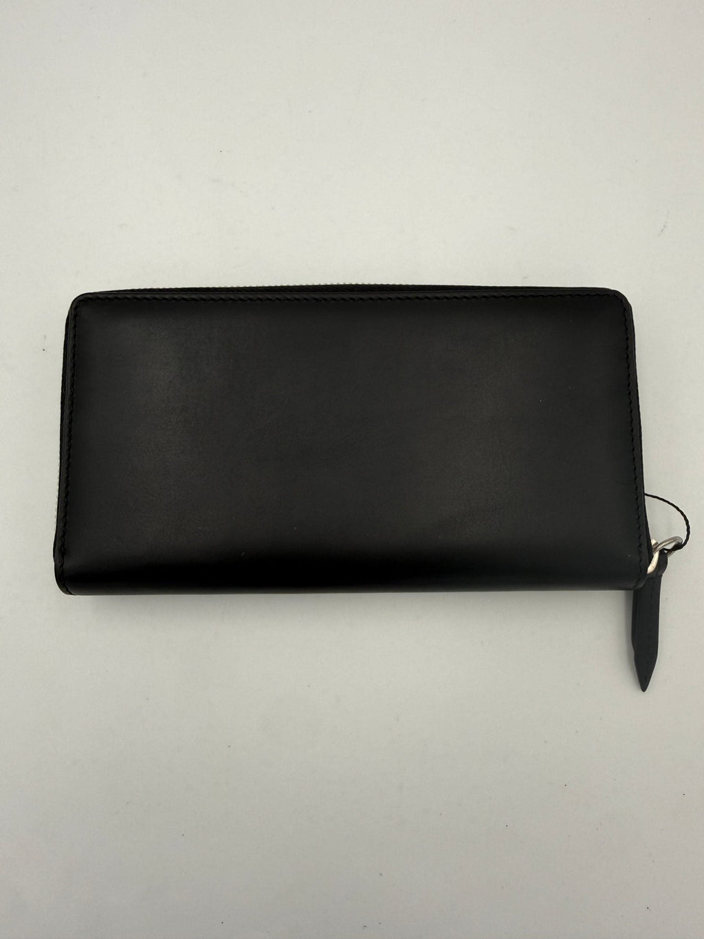 Gucci GUCCI Zip Black Front Logo Embossed Wallet Gucci