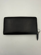 Gucci GUCCI Zip Black Front Logo Embossed Wallet Gucci