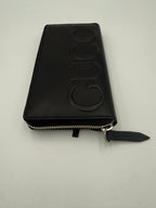 Gucci GUCCI Zip Black Front Logo Embossed Wallet Gucci