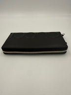 Gucci GUCCI Zip Black Front Logo Embossed Wallet Gucci
