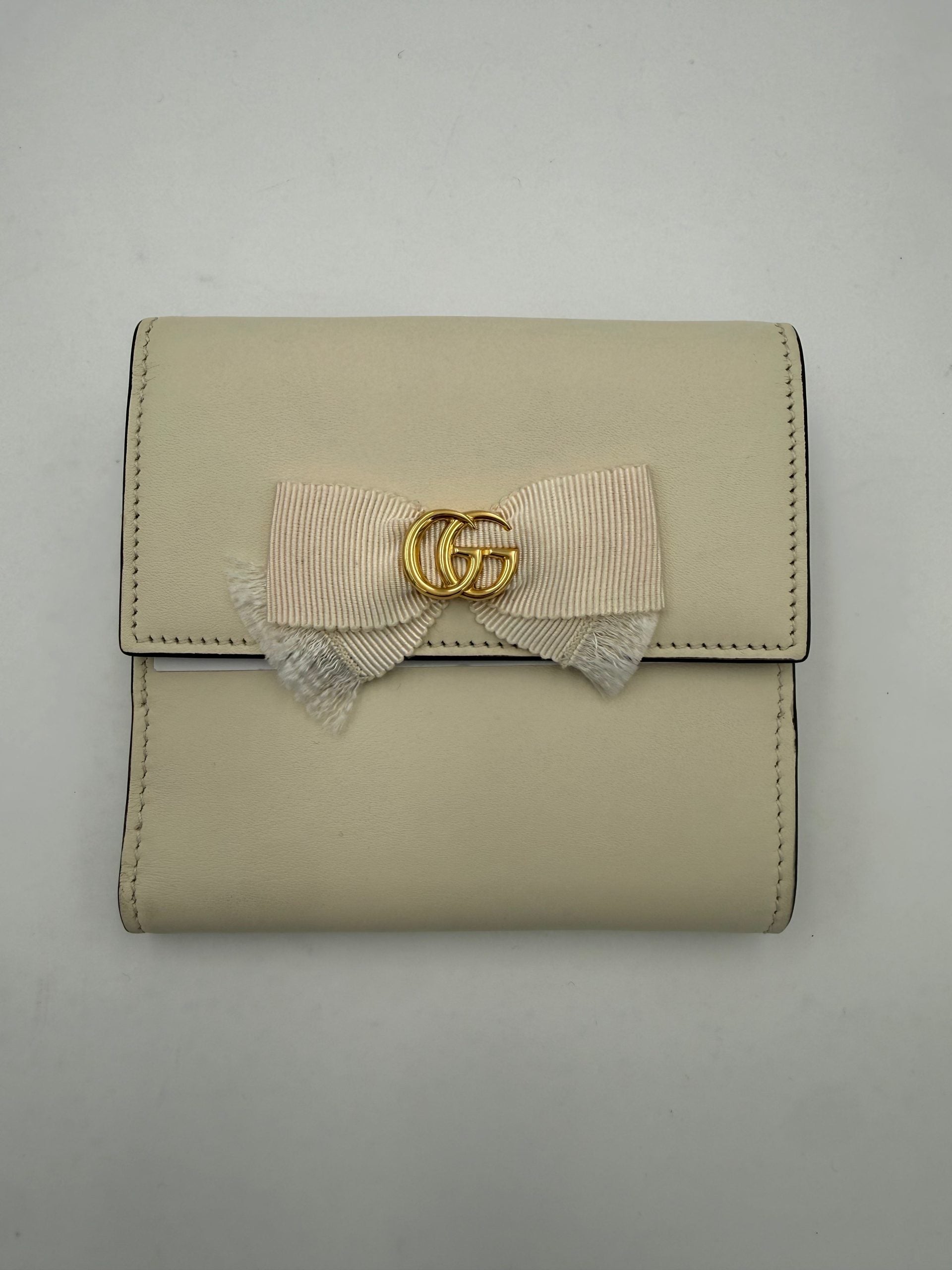 Gucci GUCCI GG Marmont Compact Wallet Gucci