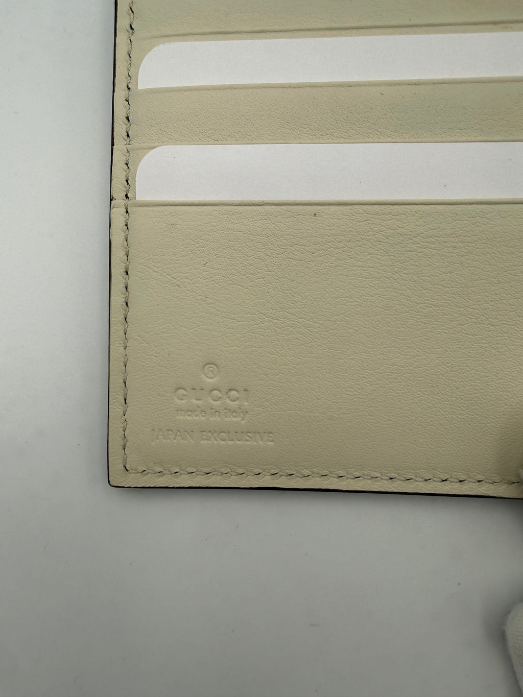 Gucci GUCCI GG Marmont Compact Wallet Gucci