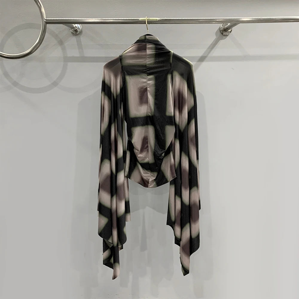 Contemporary Charm: Slim-Fit Y2K Top with Cutouts eprolo