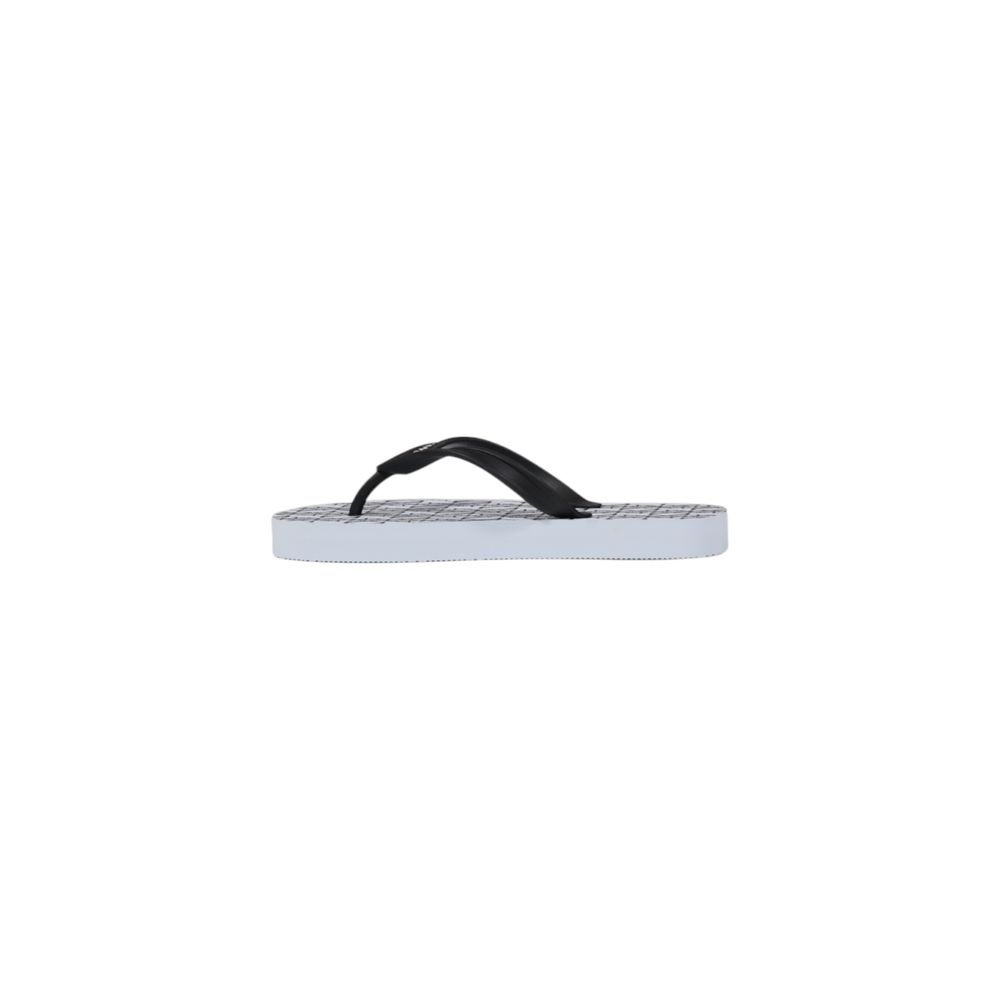 Armani Exchange White Rubber Flip-Flop Sandals Armani Exchange