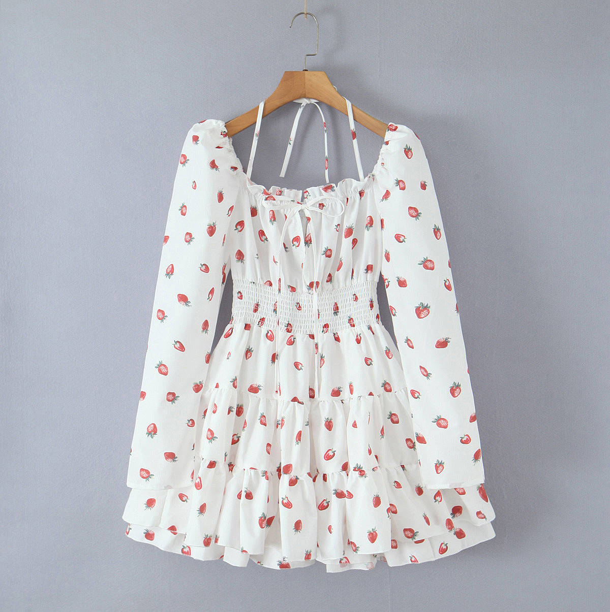 Strawberry print bubble sleeves hanging neck square neck short skirt long sleeved dress eprolo