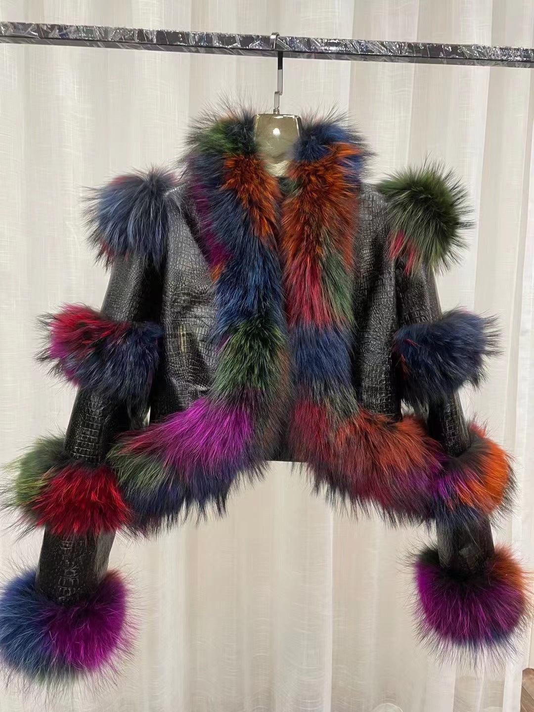 Elegant Bright Patent Leather Pattern Sheepskin Fashion Short Fox Fur Coat LittleYogaSocks